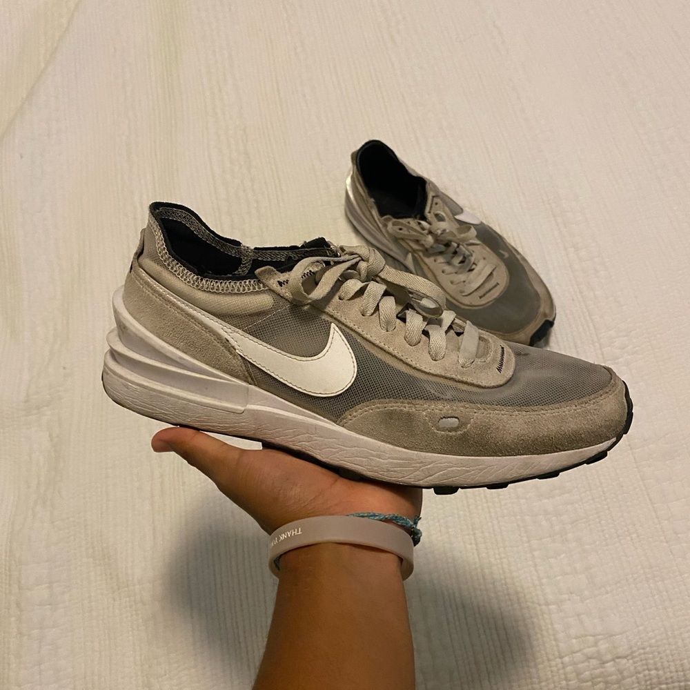nike waffles size 9